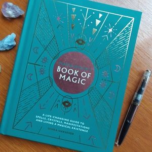 2 for 20 Mama Moon's Book of Magic